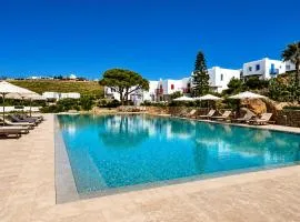 Beachside Double Storey maisonette with pool