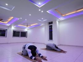 Forest valley hotel – hotel w mieście Narendranagar