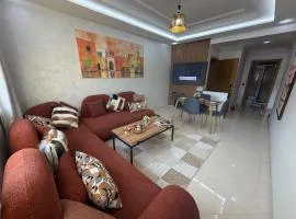 Appartement de luxe au style saharien au centre d Agadir avec balcon à 7 min à pied de la plage