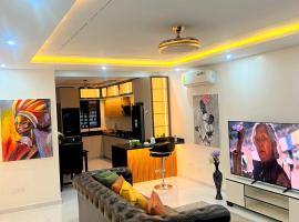 Ekondo Luxury Home, East Legon Hills, hotel v destinácii Trofwi