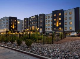Staybridge Suites - Colorado Springs NE Powers by IHG, hotelli kohteessa Colorado Springs