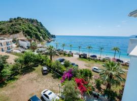Blue Stay Boutique Hotel, hotel u gradu 'Himare'