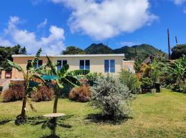 Cozy Stays, Hotel in Oranjestad