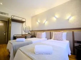 The Rizon Hotel
