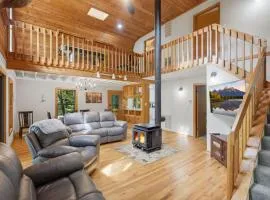 Sharp Top Mountain Retreat