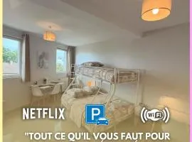 Le Cocon Parisien Netflix Parking