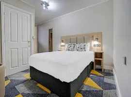 Dream Hotel