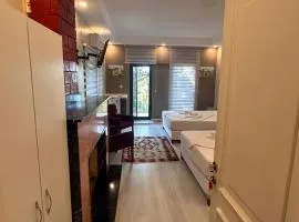 Lotus 4 Mevsim Otel
