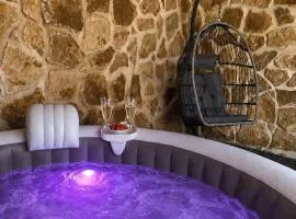 Casa con piscina y jacuzzi