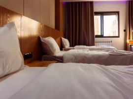 Hostel Tamim, Hotel in Bordj el Kiffan