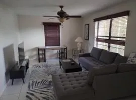 Affordable stay in Delray