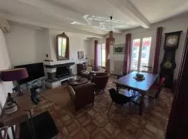 Grande maison familiale proche mer