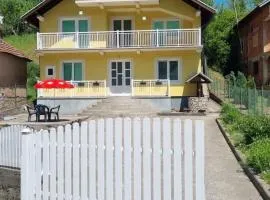 Seosko turističko domaćinstvo Krupaja