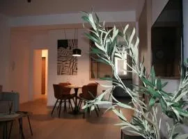 Mameo Apartments