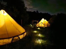 Acorn Creek Tented Camp, Hotel in Nidda