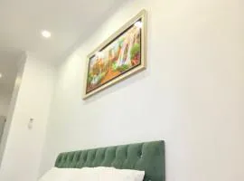 Crown Villa
