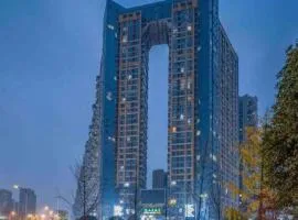 Thank Inn Hotel Sichuan Normal University Chenglong Branch