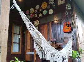 Tamarind nest