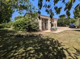 Peaceful Gite Nr Eymet With Private Pool and Views