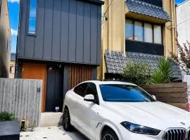 Villa Monica Premium