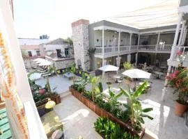 Marge Hotel Adult Only 12 plus