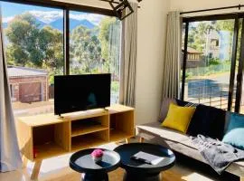 Luxury Smart Air Conditioned 1Bedroom- Sea & Mountain Views - Gordons Bay