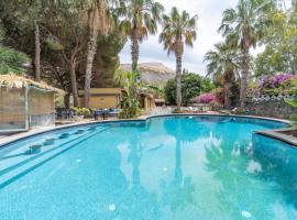 Hotel Al Togo Fitness & Relax，武爾卡諾島的飯店