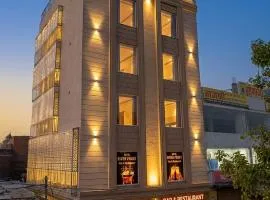 Hotel River Front