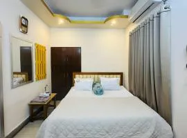 Hotel Panthapath Residential
