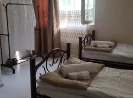 Oni Guesthouse
