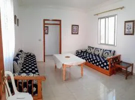 Al Amira - Terrace Escape