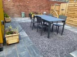 Guest house with double bedrooms all En-suite