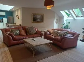 Ethan House Holiday Suites