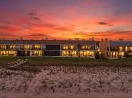 The Sandbar Suite