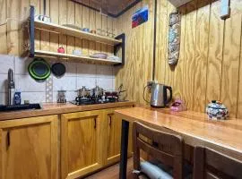 El Refugio Container