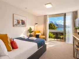 Lake & Mountain Views, Close to Shops & Dining