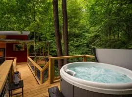 Terrace Creek Retreat - Hot Tub- Near Nada Tunnel