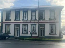Sullivans backpackers