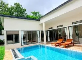 Bella Villa V1