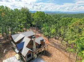 High Timber Preserve - Soaring Views with Hot Tub, Game Room, Wi-Fi, Fire Pit