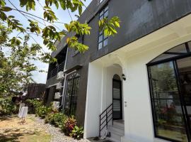 NOGS Homestay, near Magpupungko, Siargao Island Surfings Spots, khách sạn ở Pilar
