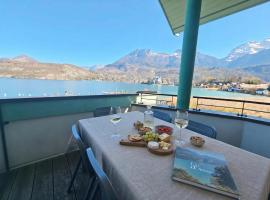 Appartement 202 Geroli Lac d'Annecy, готель у місті Дюен