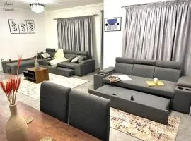 Charming 3 Beds Apartment in elegant Villa Prime Location in Shorouk City
