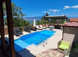 Villa Toni Mediterranean Family Lake Retreat
