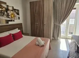 Mary Vi Rooms