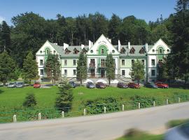 Pod Jodłą, Resort in Iwonicz-Zdr&oacute;j