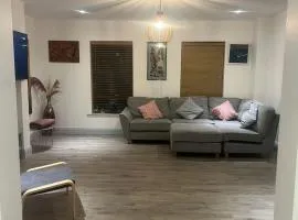 BlueWillow Retreat 3x Bedroom Home Sleeps 6 Private Sauna Wild Atlantic Way Near Spiddal & Galway
