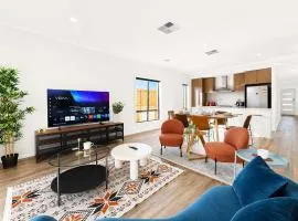 Modern 4BR Family Retreat near Torquay & Geelong