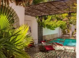 Maison de village avec piscine