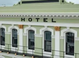 The Empire Hotel